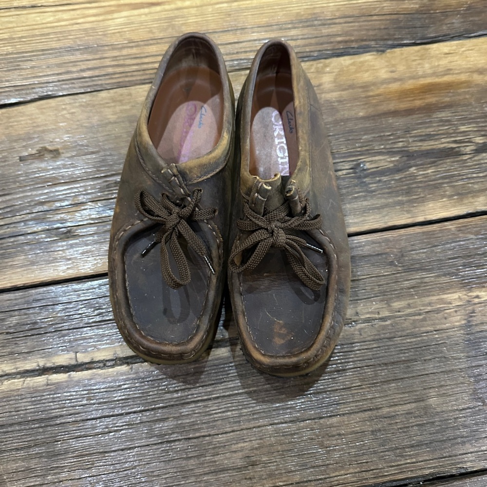 Clark’s Originals Leather Wallabee Shoes 5.5